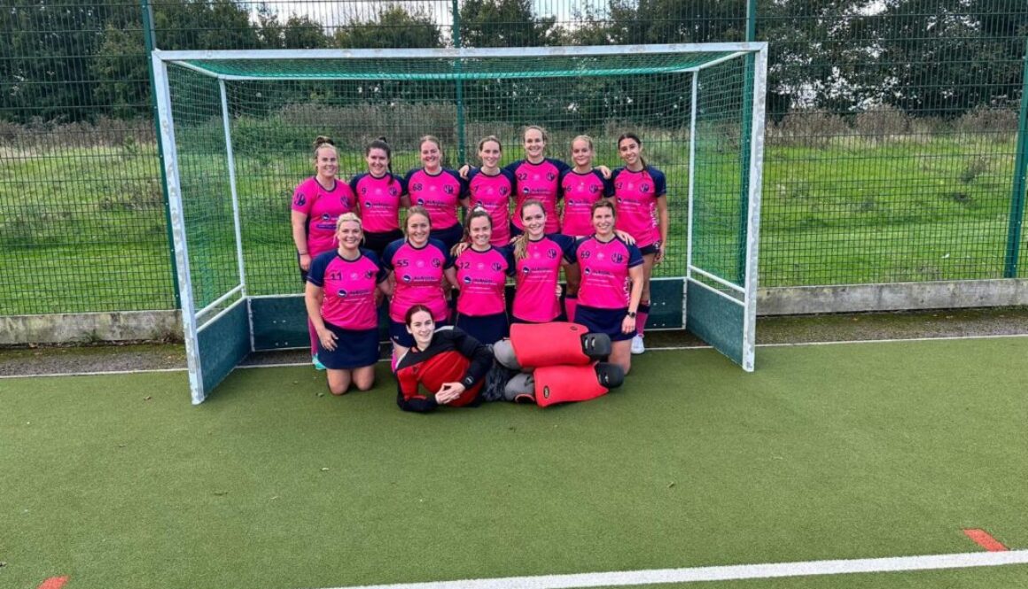 Ladies 1s team photo vs reading